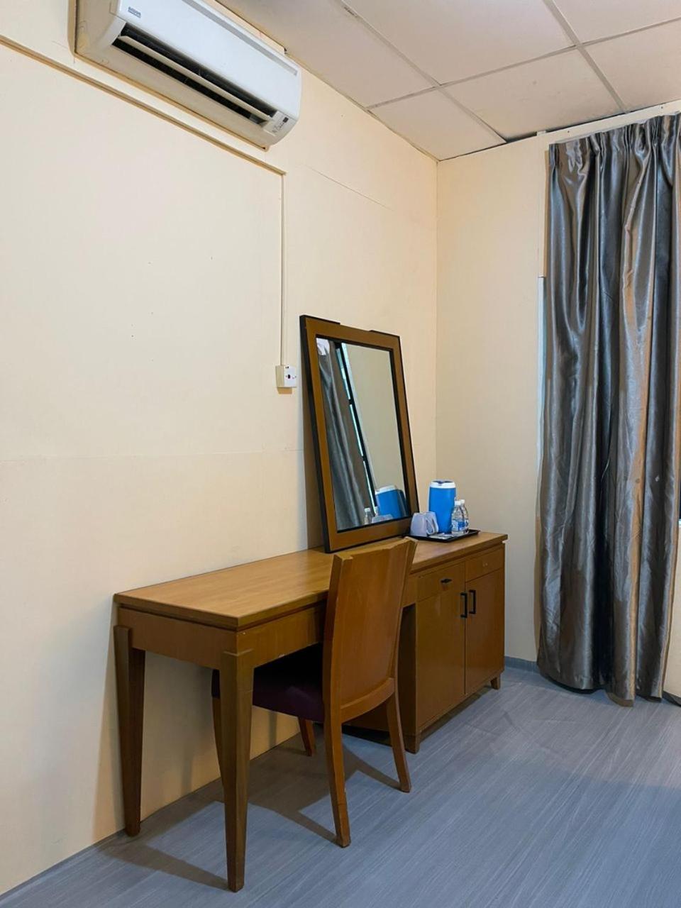Dgeting Beach Resort Tumpat Extérieur photo